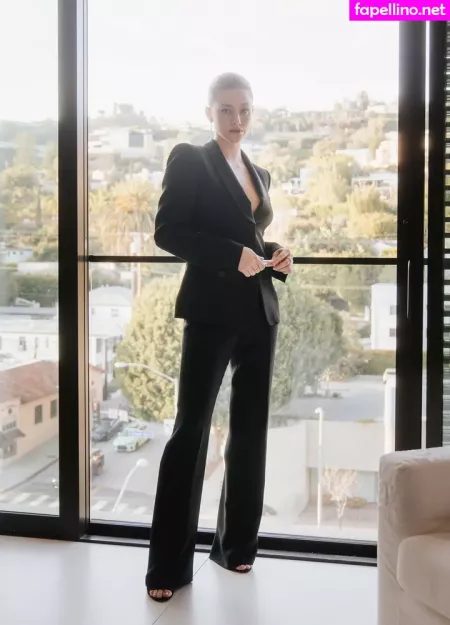 Lili Reinhart OnlyFans Thumbnail #URqSAWepcq