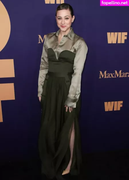 Lili Reinhart OnlyFans Thumbnail #ViKs2AF2FW