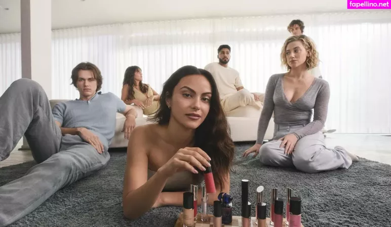 Lili Reinhart OnlyFans Thumbnail #X2UTDHmxm3