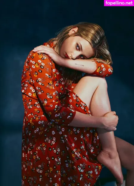 Lili Reinhart OnlyFans Thumbnail #XzFfDQKTXN