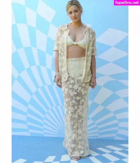 Lili Reinhart OnlyFans Thumbnail #YOjFS3s21x