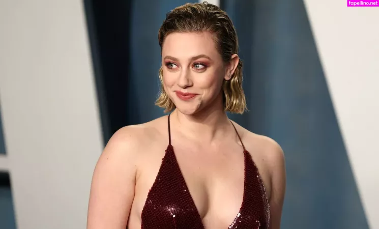 Lili Reinhart OnlyFans Thumbnail #dDgjTv1bfl