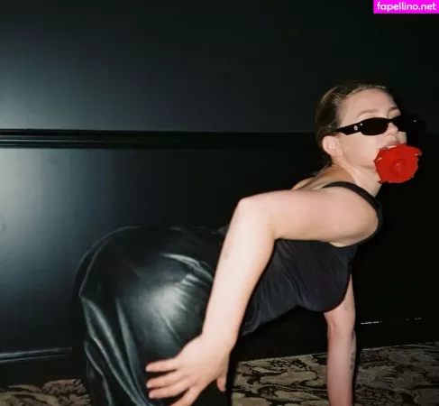 Lili Reinhart OnlyFans Thumbnail #fLu6Tvdbdg