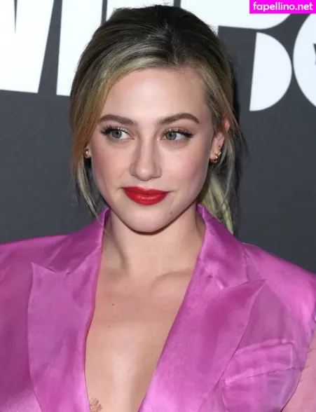 Lili Reinhart OnlyFans Thumbnail #fb1DqOVeaN