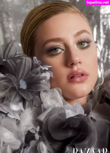 Lili Reinhart OnlyFans Thumbnail #gwjAosU4Ah