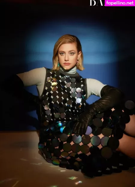 Lili Reinhart OnlyFans Thumbnail #i3v5aZFyp7