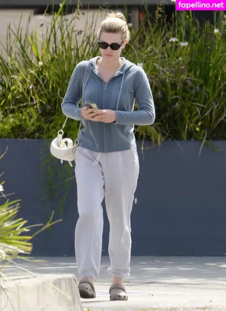 Lili Reinhart OnlyFans Thumbnail #k9l3bweXUR
