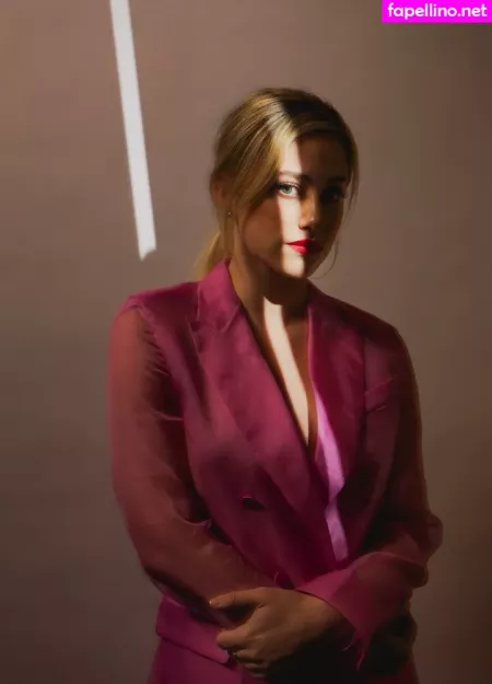 Lili Reinhart OnlyFans Thumbnail #mII7xiCaxO