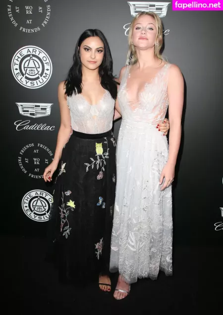 Lili Reinhart OnlyFans Thumbnail #sEXN6wrf3u