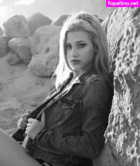 Lili Reinhart OnlyFans Thumbnail #sVBPqizwZT