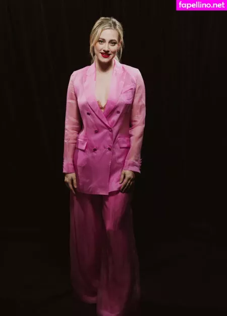 Lili Reinhart OnlyFans Thumbnail #wXupqKolMl