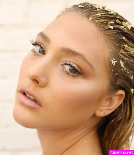 Lili Sepe OnlyFans Thumbnail #5a6Rbgwh3F