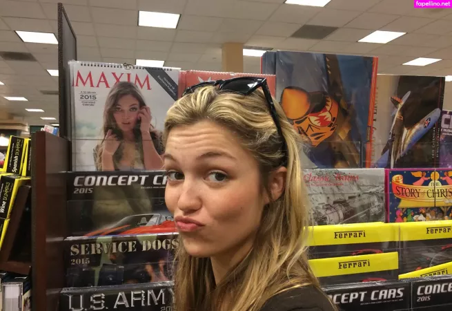 Lili Simmons OnlyFans Thumbnail #TW1bkc8q5k