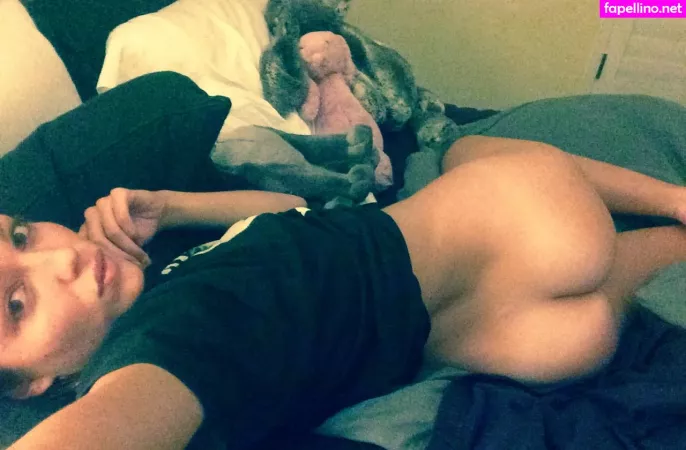 Lili Simmons OnlyFans Thumbnail #udj3SP6B9q