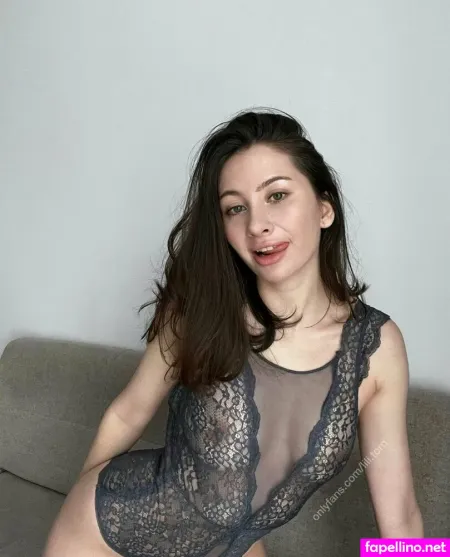 Lili Torn OnlyFans Thumbnail #6b4rGasTrJ