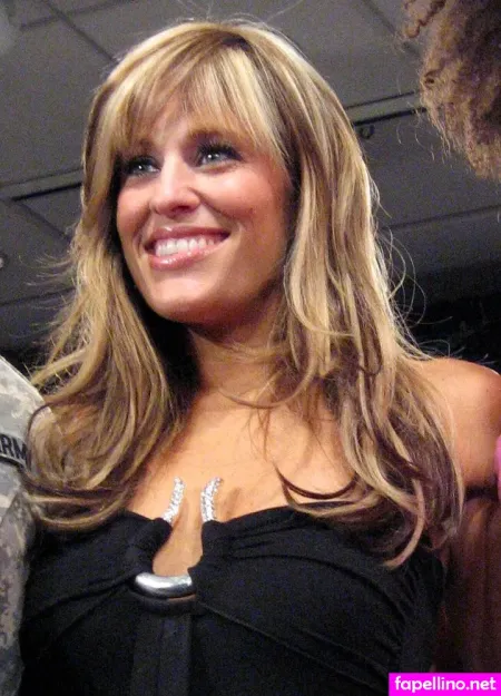 Lilian Garcia OnlyFans Thumbnail #ydOi6yeWYx