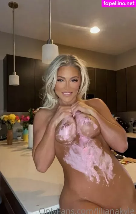 Liliana Kyle OnlyFans Thumbnail #Myql4JznJr