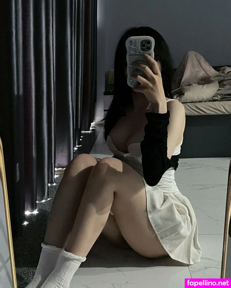 lilianaa, lilianapaws Nude Leaked OnlyFans Photo #pR3tt3R5l3