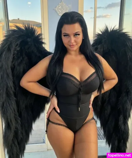 Lilianarose X OnlyFans Thumbnail #KNNy22cG5S