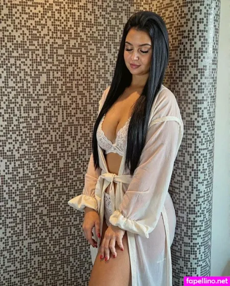 Lilianasroomx OnlyFans Thumbnail #VpeosnWQ37