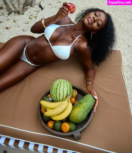Lilianl OnlyFans Thumbnail #d6KJJRBbQJ