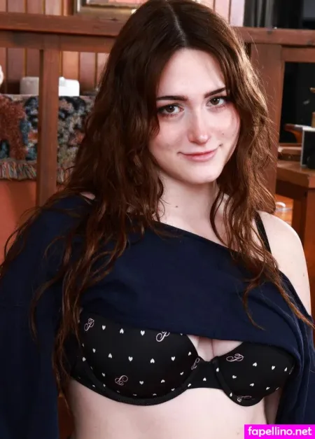 Lilibet Saunders OnlyFans Thumbnail #sKS9XzJkNo