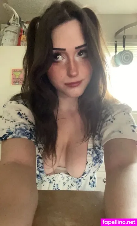 Lilibet Silllly OnlyFans Thumbnail #YXfqka8iz2