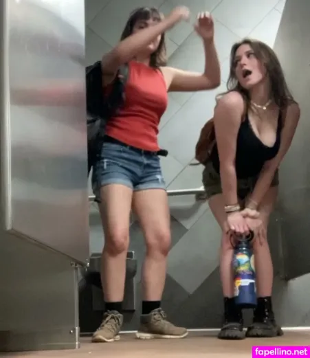 Lilibet OnlyFans Thumbnail #8m8CV3UsLr