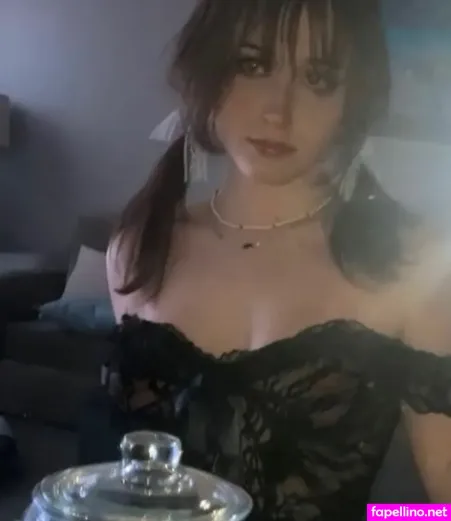 Lilibet OnlyFans Thumbnail #FqSmmGKyD7