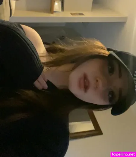 Lilibet OnlyFans Thumbnail #xr18d4UuiI