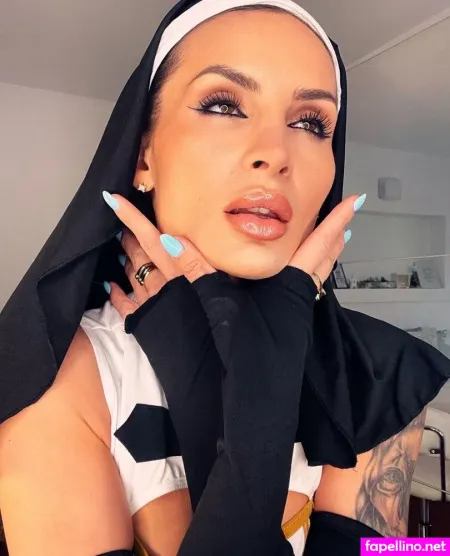 Lilie Liliemfc OnlyFans Thumbnail #breJ3L4ct5