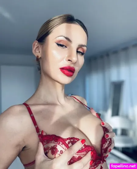 Lilie Liliemfc OnlyFans Thumbnail #e5HM6Iyhs6