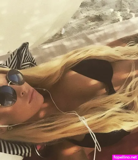 Liliililili333 OnlyFans Thumbnail #OXDvHYAvuy