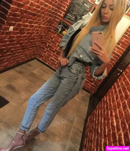 Liliililili333 OnlyFans Thumbnail #ZttwKaEWhB