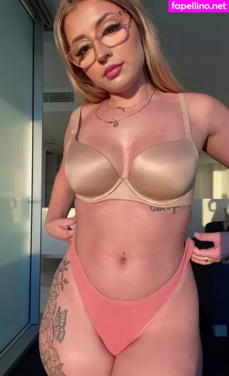 Lilith Cavaliere 4 OnlyFans Thumbnail #mhn9N5M4th