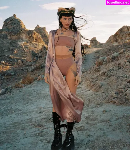 Lilith Czar OnlyFans Thumbnail #pLcy22dcp7