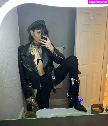 Lilith Czar OnlyFans Thumbnail #rAkt0du9DH