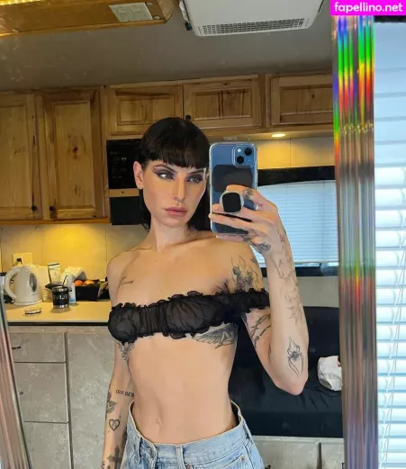 Lilith Czar OnlyFans Thumbnail #yjesvezkuY