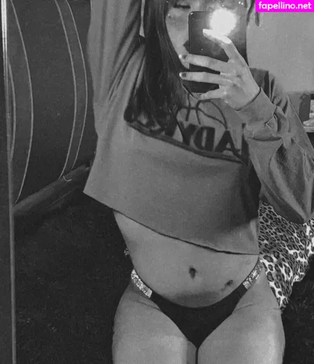 Lilith Moreno OnlyFans Thumbnail #dwUgCPnkxb