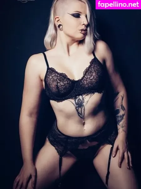 Lilith Whitic OnlyFans Thumbnail #COtPN6F5rk