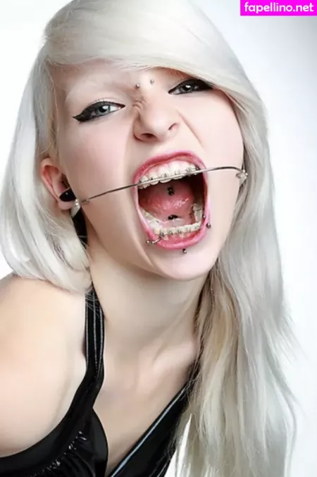 Lilith Whitic OnlyFans Thumbnail #fzR80uDgFh