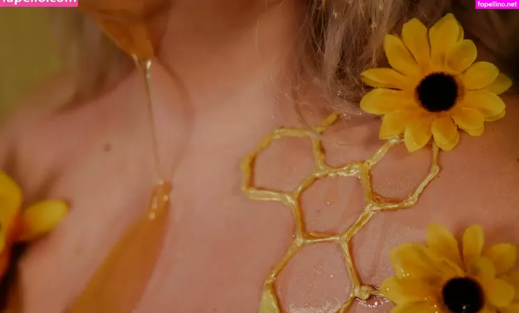 Lilithheartvore OnlyFans Thumbnail #j6KkllLvOy