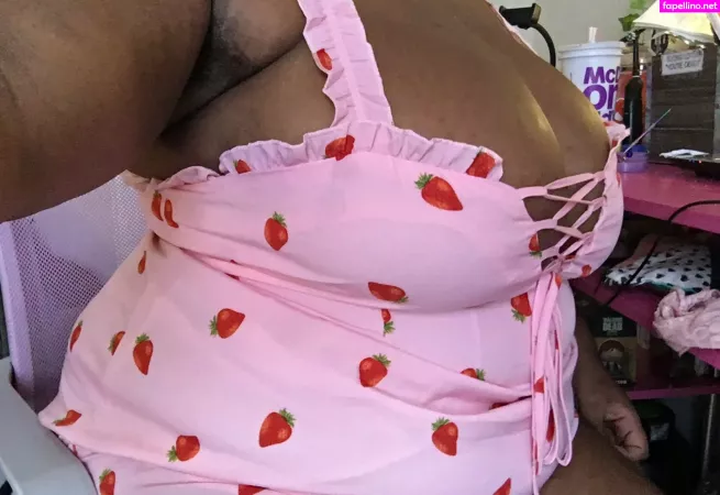 Lilithlondon OnlyFans Thumbnail #KNunDXX9qm