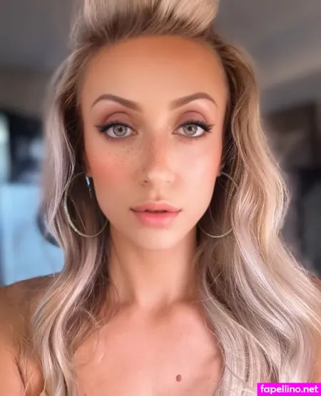 Lilithohfish OnlyFans Thumbnail #tlz0WgVa5N