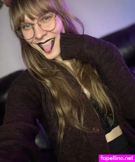 Lilithstarfall OnlyFans Thumbnail #Dq6UbY1F7Y