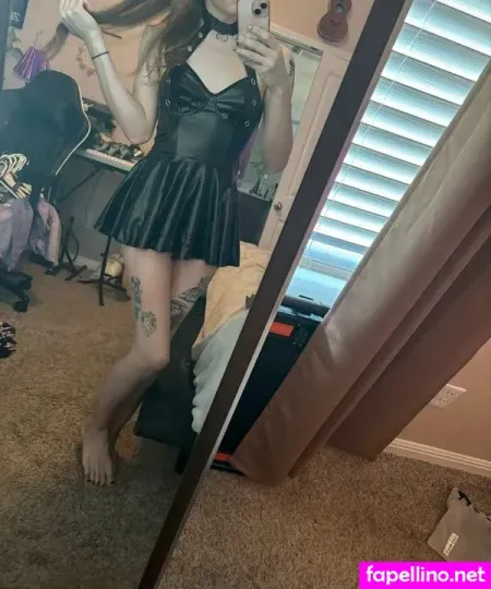 Lilithstarfall OnlyFans Thumbnail #UztY4aamoz