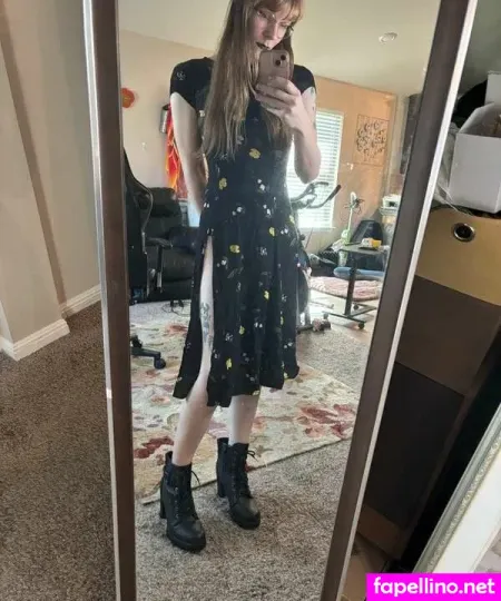 Lilithstarfall OnlyFans Thumbnail #pzg11OQZVR