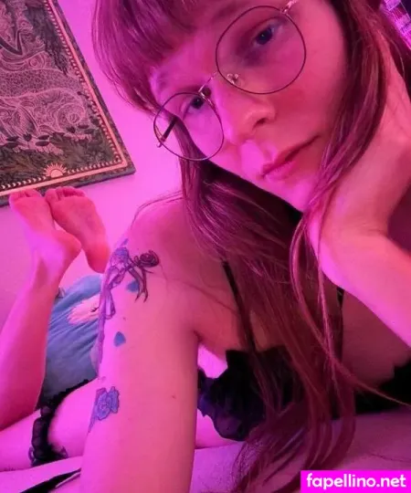 Lilithstarfall OnlyFans Thumbnail #sNZBErI9w9