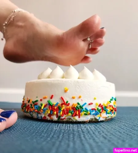 Lilithstoes OnlyFans Thumbnail #oLKgh8Zy96