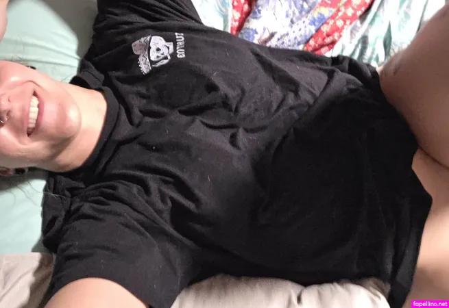 Lilithxthick OnlyFans Thumbnail #L29B7yjIHh